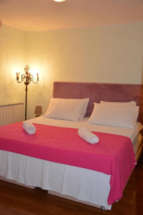 Apartments Zita Porec Exterior photo
